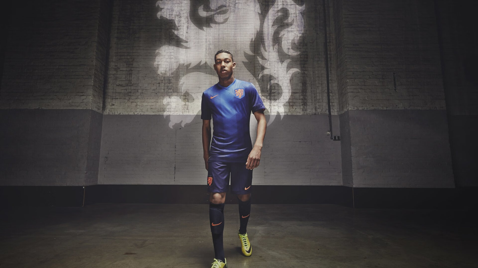 九游网页版官网-意甲快攻突击：瞬间突破，魅力无限！，意甲最快进球是多少时间