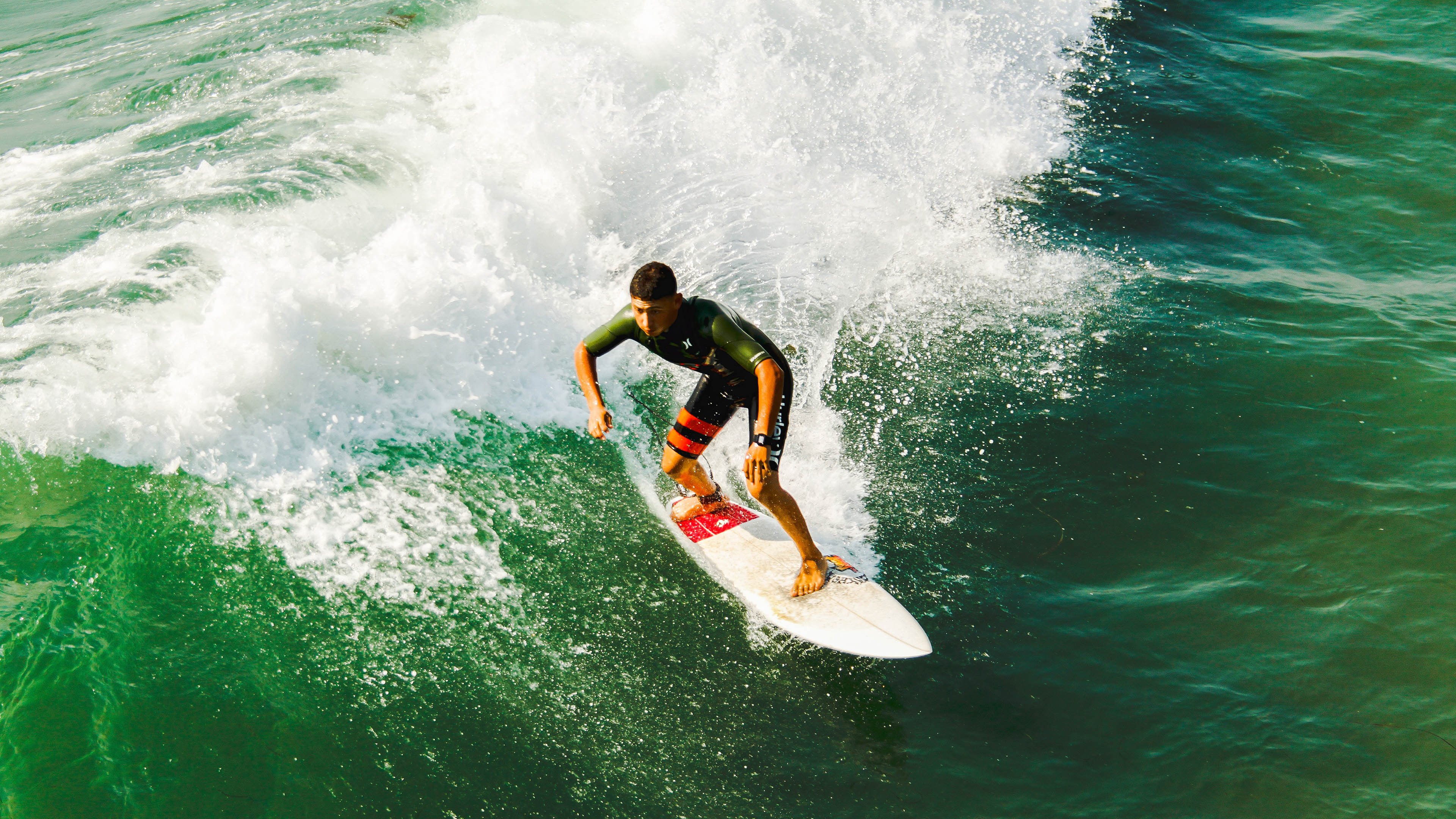 中国足球联赛加强赛事直播互动体验，中国足球队赛事直播